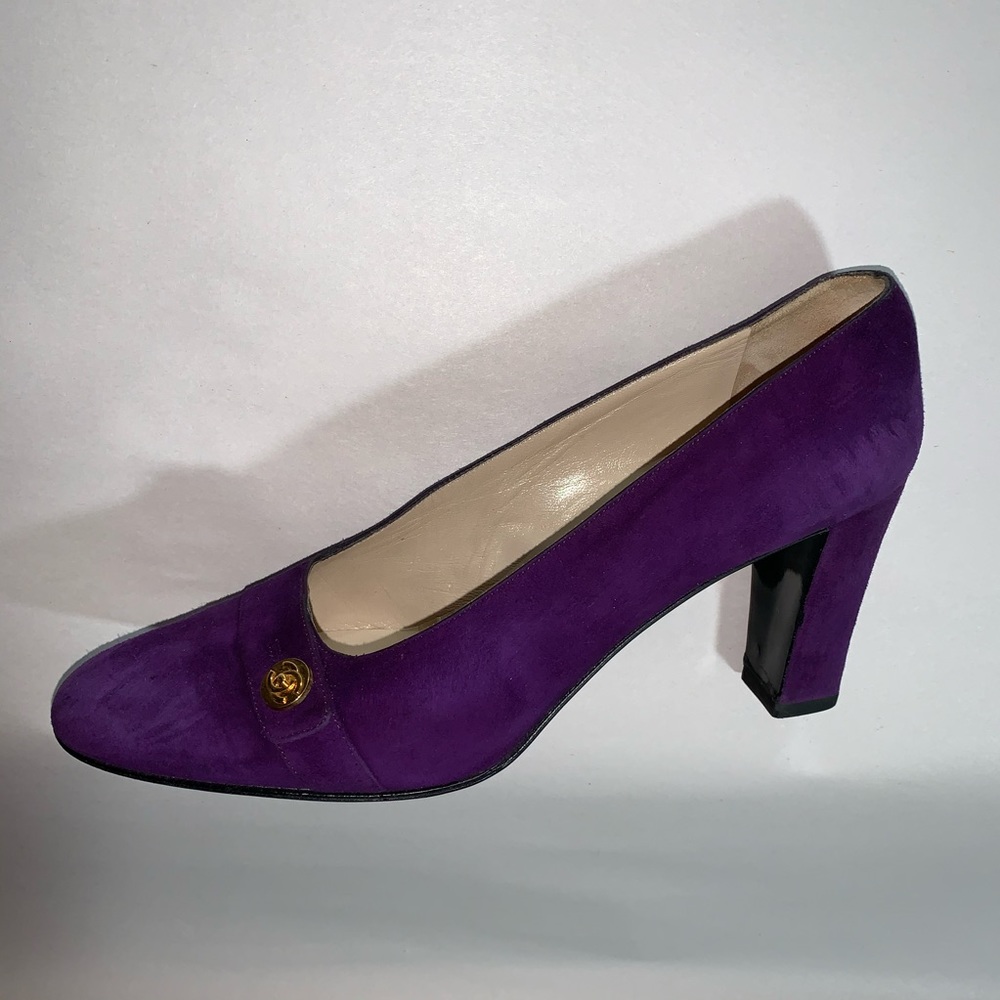 CHANEL size 37 purple suede block heel PUMPS